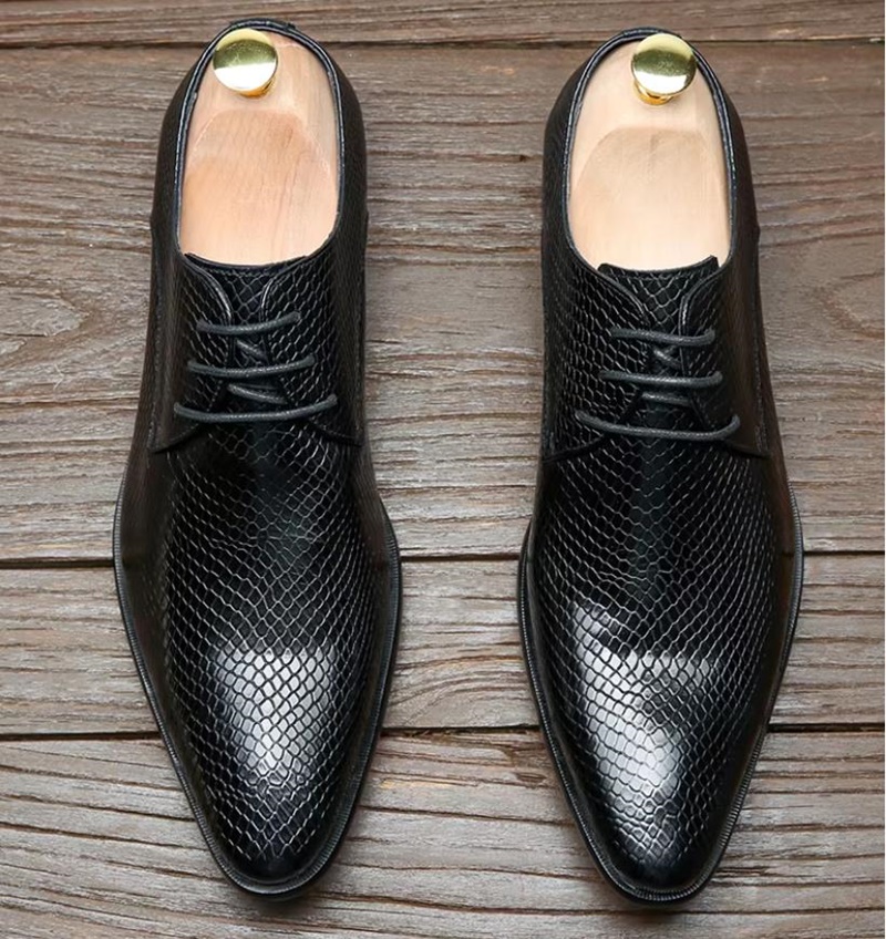 Scale - Men Formals & Ethnic Wear - Zapatos formales de cuero negro con